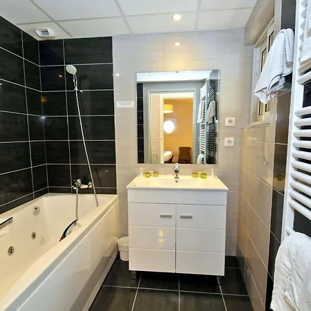 Logis Le Hotel Bareges