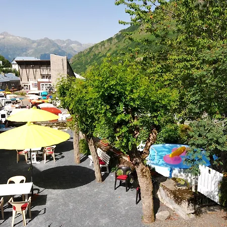 Hotel Logis Le Bareges