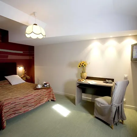 Hotel Logis Le Bareges