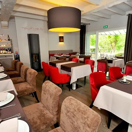 Hotel Logis Le 3*